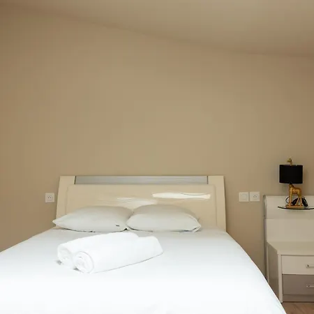 Le Clos Gogh Feriehus *